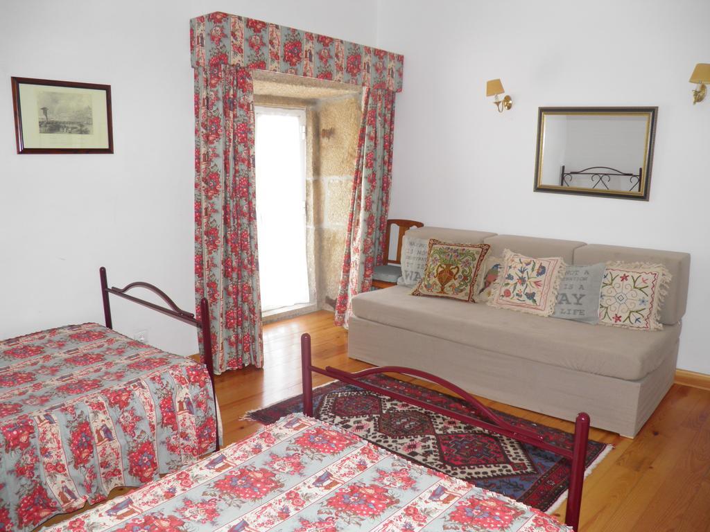 Casa De Vilarinho De S. Romao سابروسا الغرفة الصورة
